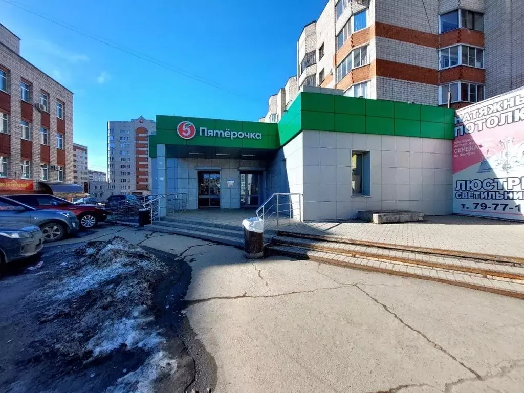 Помещение свободного назначения в Удмуртия, Ижевск Красноармейская ... - Фото 0