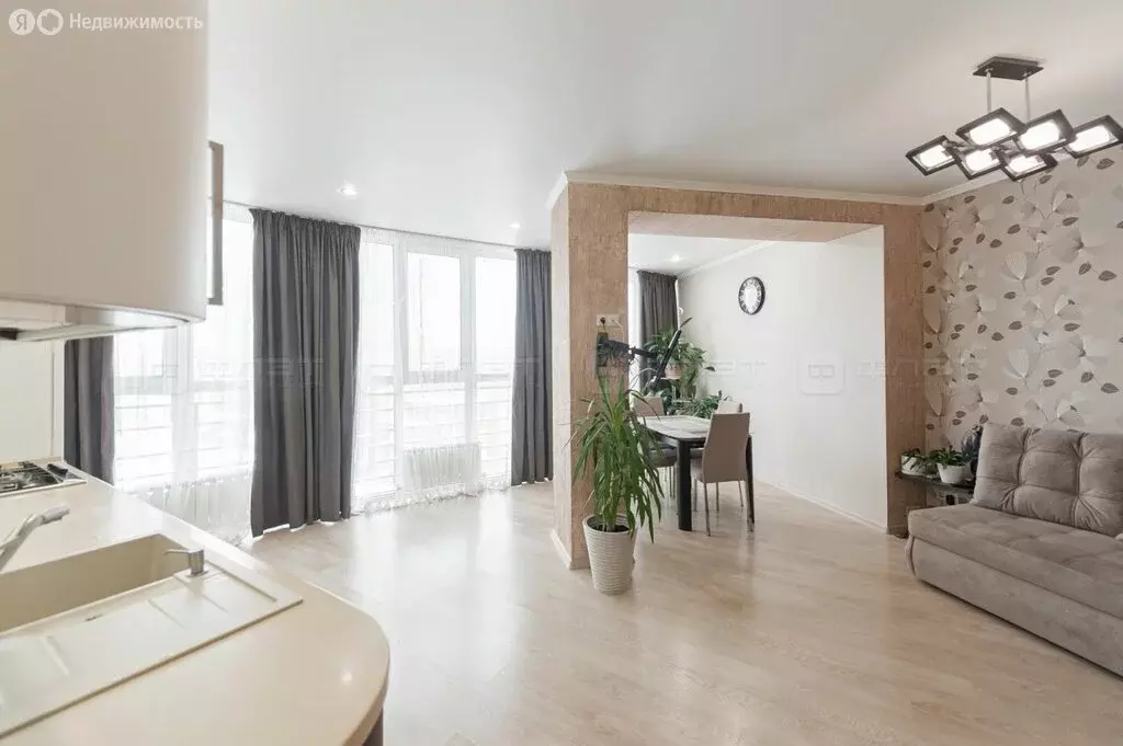 2-комнатная квартира: Казань, улица Достоевского, 66/17 (73.8 м) - Фото 1