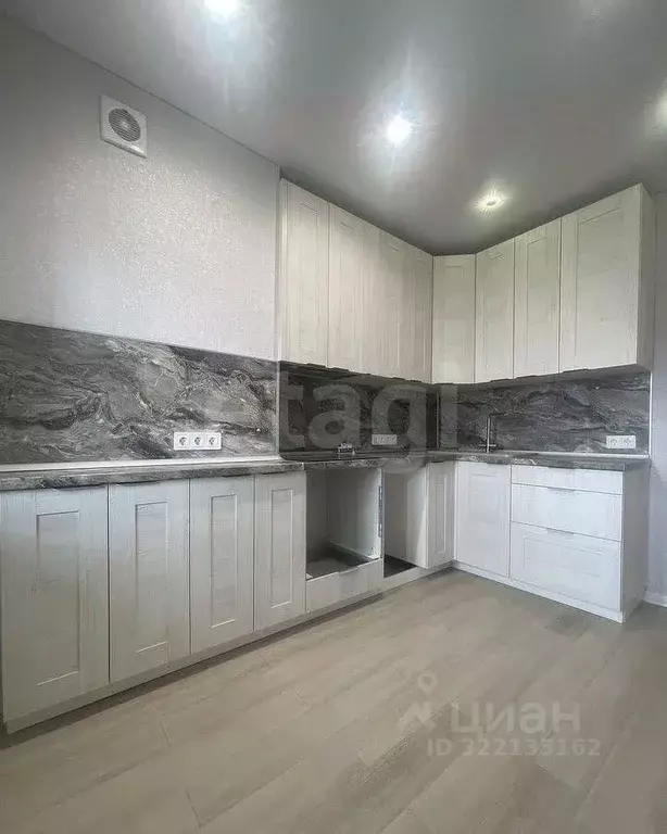 1-к кв. Башкортостан, Уфа Караидельская ул., 54/1 (41.0 м) - Фото 0