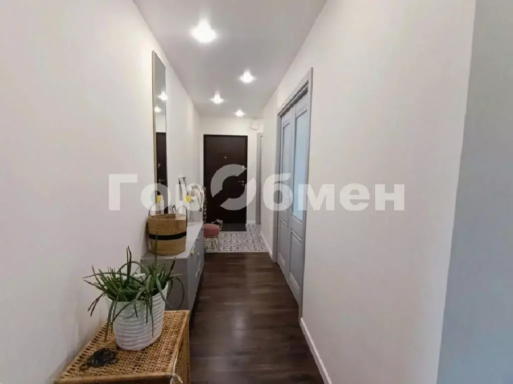 Продается 3-комнатная квартира - Фото 1