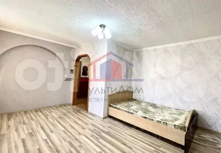 1-к кв. Белгородская область, Старый Оскол Рудничный мкр, 15 (39.0 м) - Фото 0