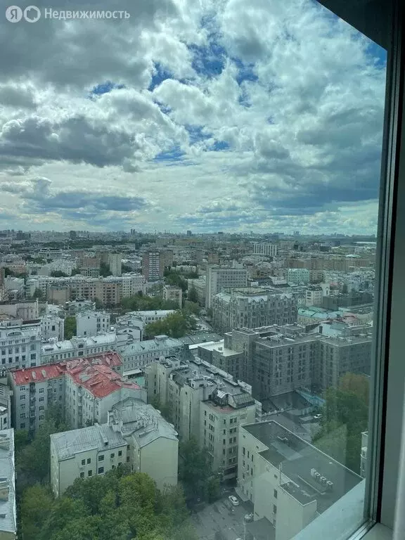 3-комнатная квартира: Москва, улица Новый Арбат, 15 (65 м) - Фото 0