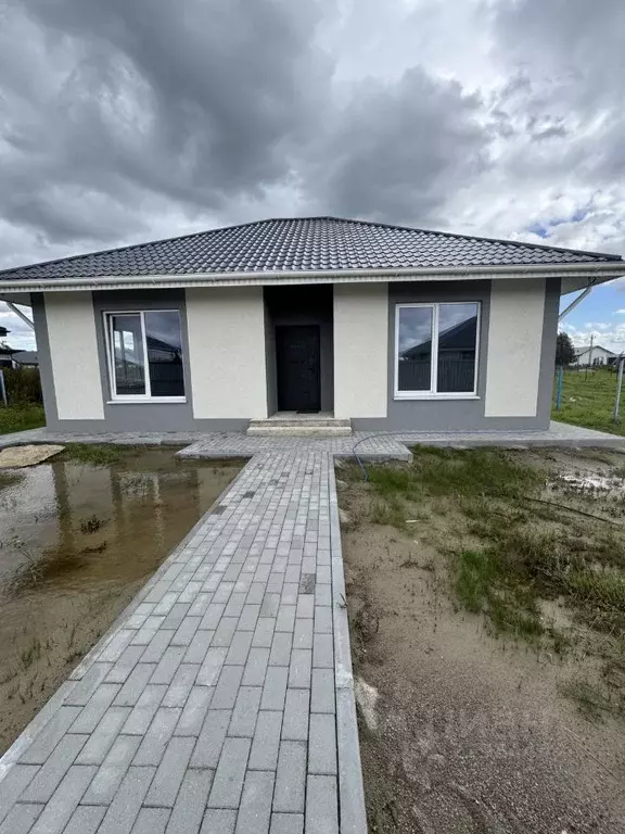 Дом в Калининградская область, Гурьевский муниципальный округ, пос. ... - Фото 1