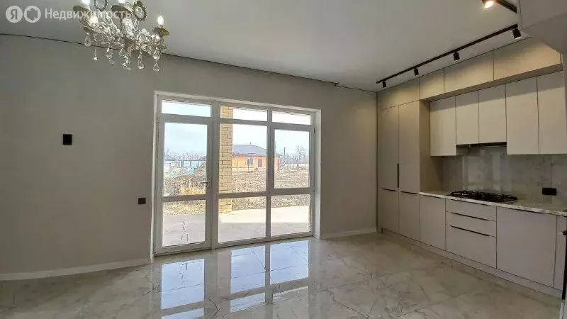 Дом в Михайловск, улица Фёдора Апраксина (105 м) - Фото 1