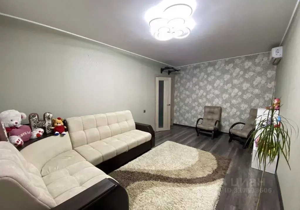 3-к кв. Курская область, Курск ул. Косухина, 29 (62.0 м) - Фото 0