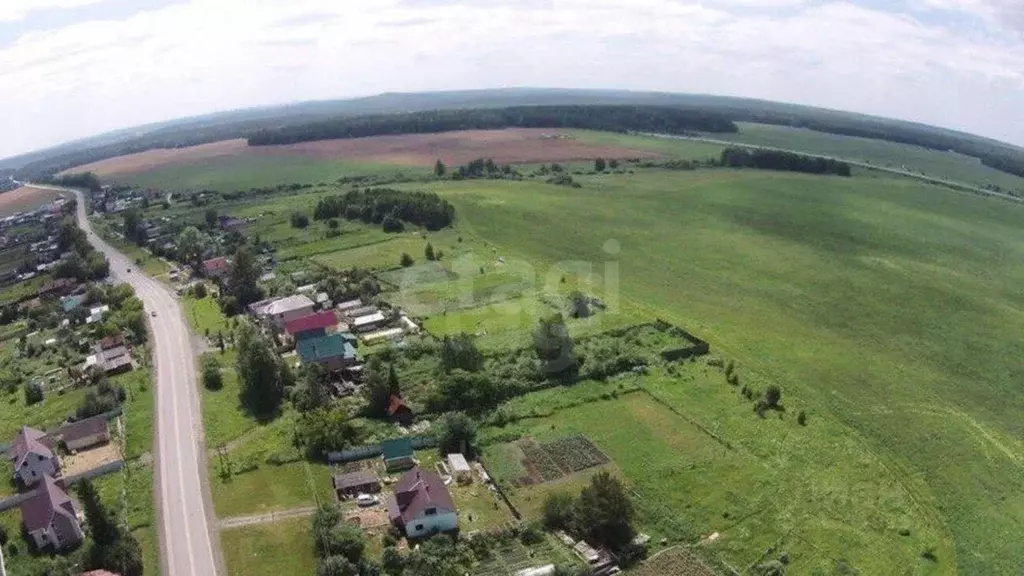 Участок в Свердловская область, Горноуральский муниципальный округ, д. ... - Фото 1