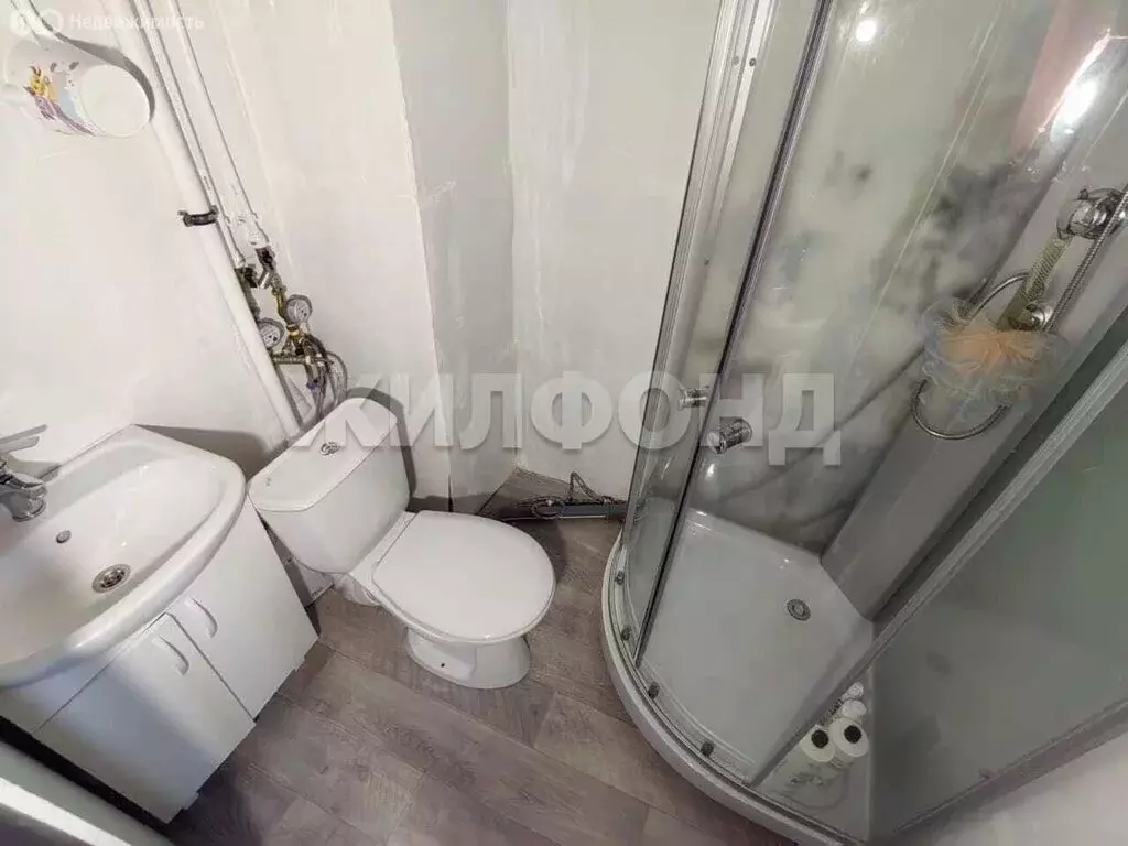 1к в 3-комнатной квартире (20 м) - Фото 0