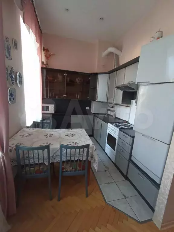 2-к. квартира, 55 м, 2/5 эт. - Фото 0