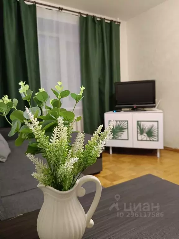 3-к кв. Удмуртия, Ижевск ул. Воровского, 147 (60.0 м) - Фото 0