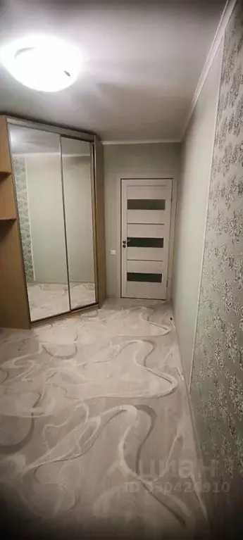 Комната Омская область, Омск Заозерный мкр, ул. Стрельникова, 1 (10.0 ... - Фото 2