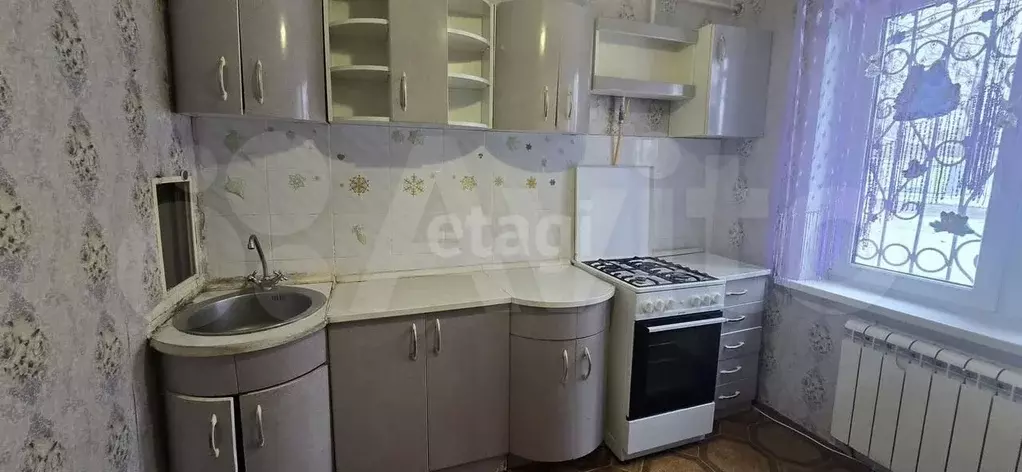 2-к. квартира, 60 м, 1/6 эт. - Фото 1