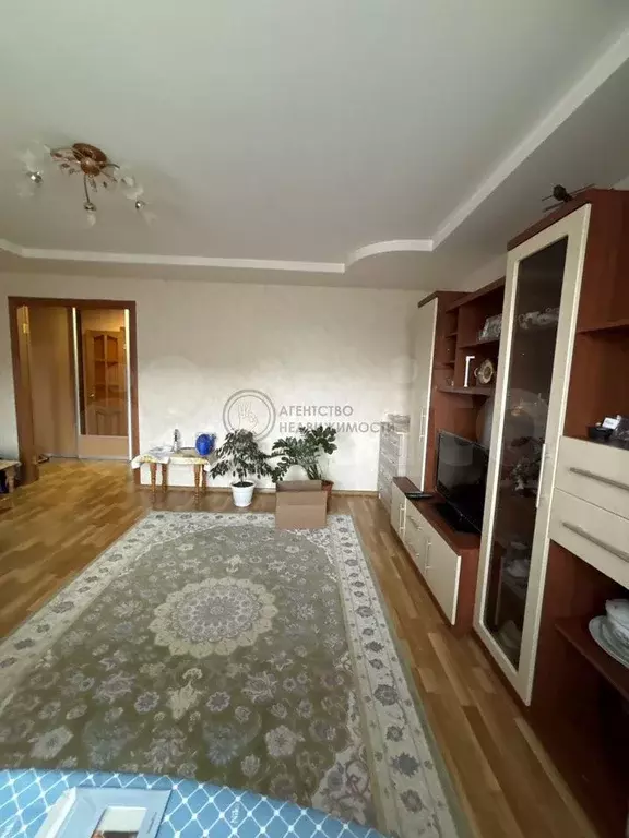 2-к. квартира, 58 м, 4/4 эт. - Фото 1