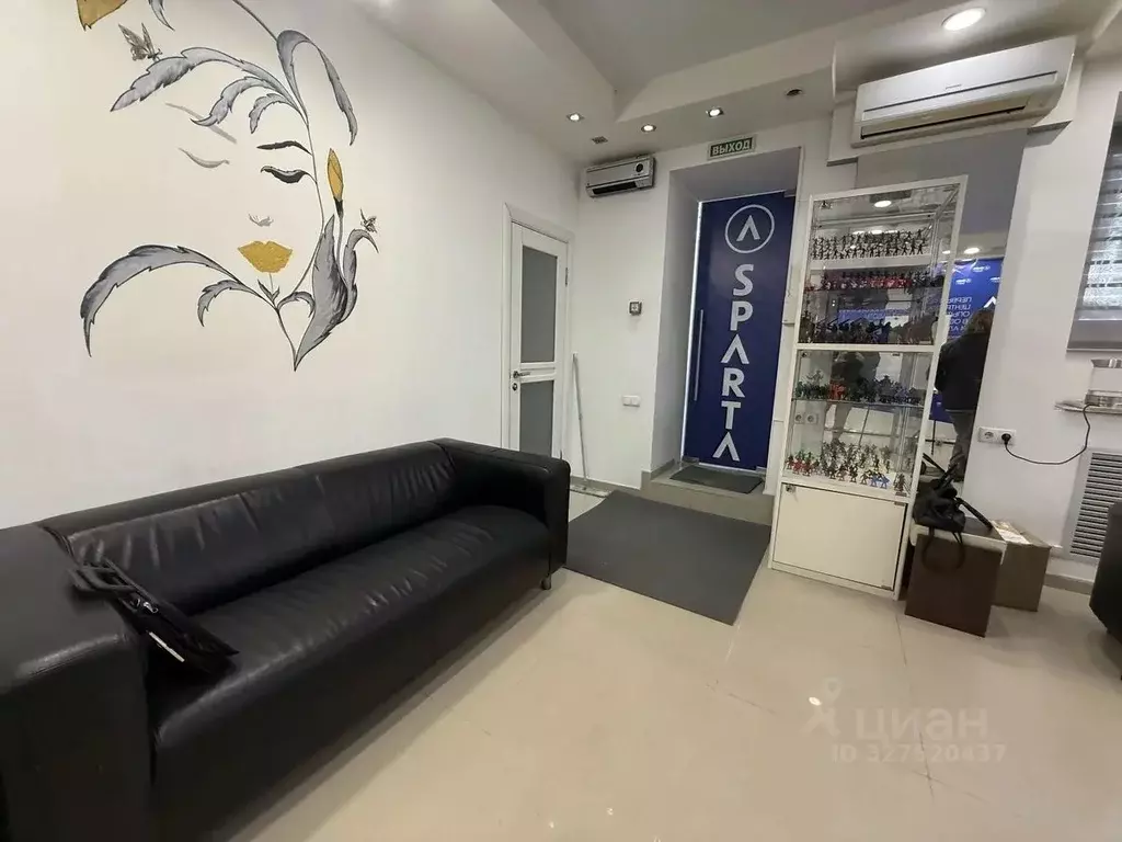 Торговая площадь в Ростовская область, Ростов-на-Дону ул. Максима ... - Фото 1