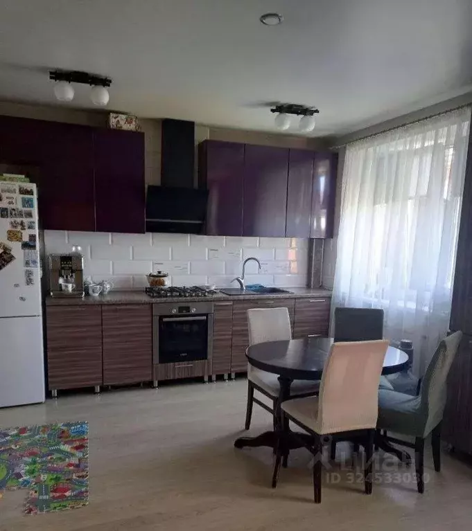 Таунхаус в Самарская область, Красный Яр с/пос, с. Белозерки ул. ... - Фото 1