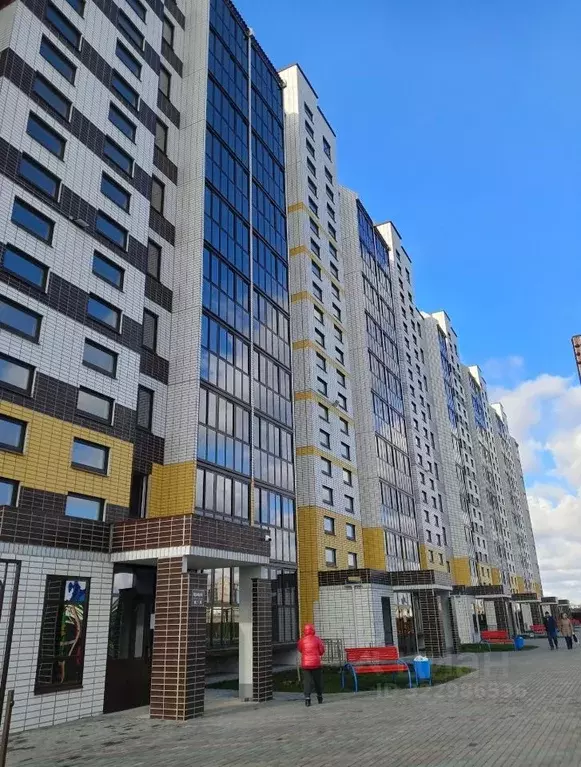 1-к кв. Омская область, Омск пос. Биофабрика, 18 (37.1 м) - Фото 1