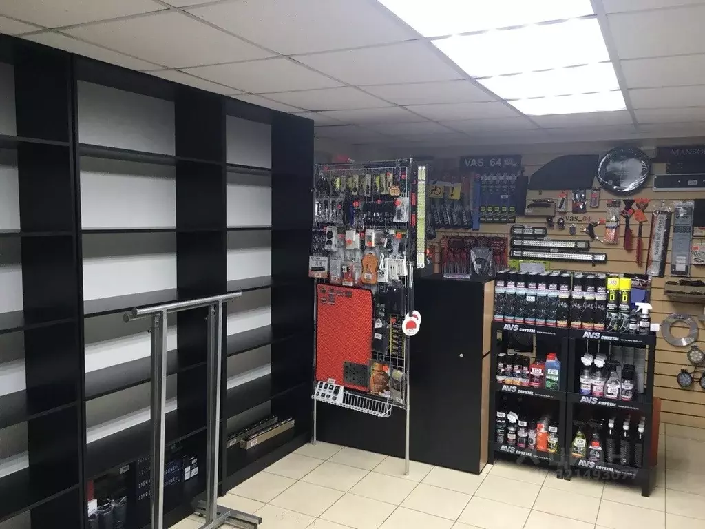 Помещение свободного назначения в Саратовская область, Саратов ул. ... - Фото 1