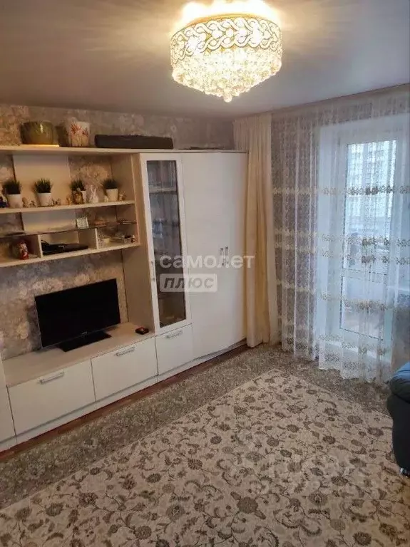 1-к кв. Челябинская область, Челябинск ул. Хохрякова, 36 (43.0 м) - Фото 2