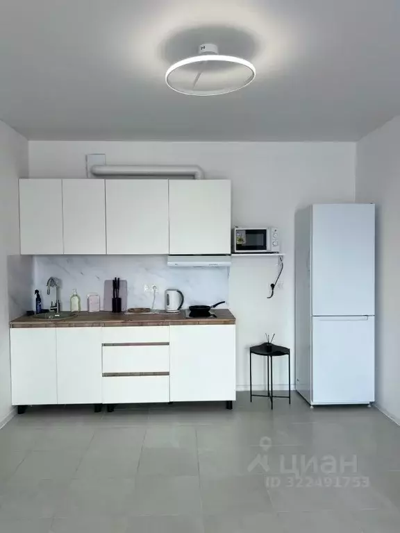 2-к кв. Свердловская область, Екатеринбург ул. Хуторская, 1 (56.0 м) - Фото 1