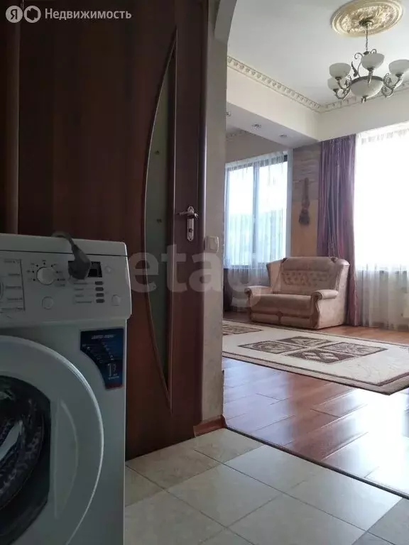 Квартира-студия: Ялта, улица Яна Булевского, 1А (38 м) - Фото 2