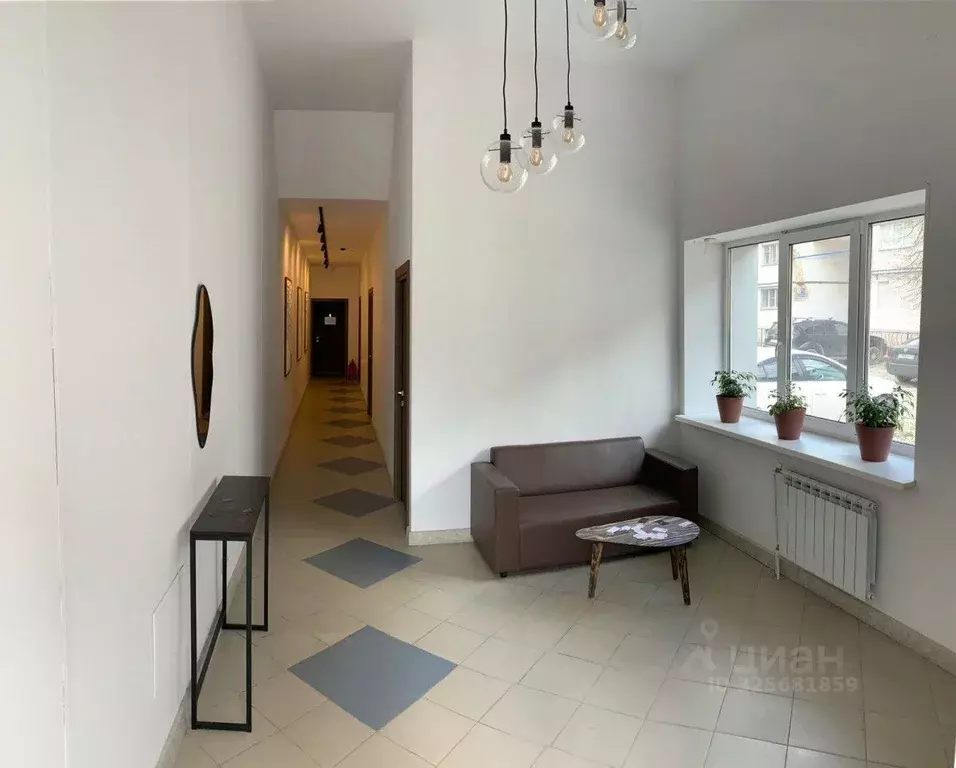 Офис в Новгородская область, Великий Новгород бул. Воскресенский (18 ... - Фото 2