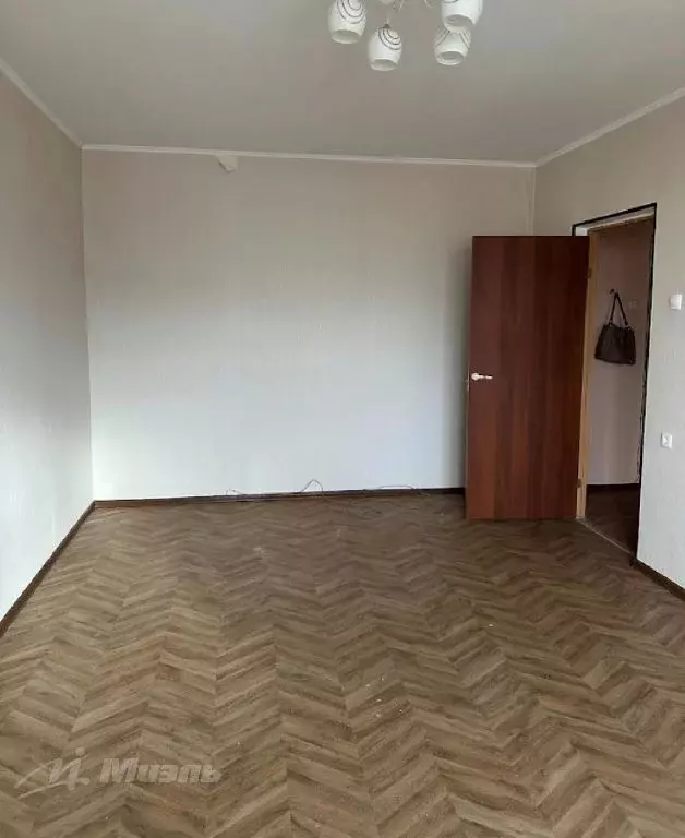 Продается 3-комнатная квартира - Фото 2