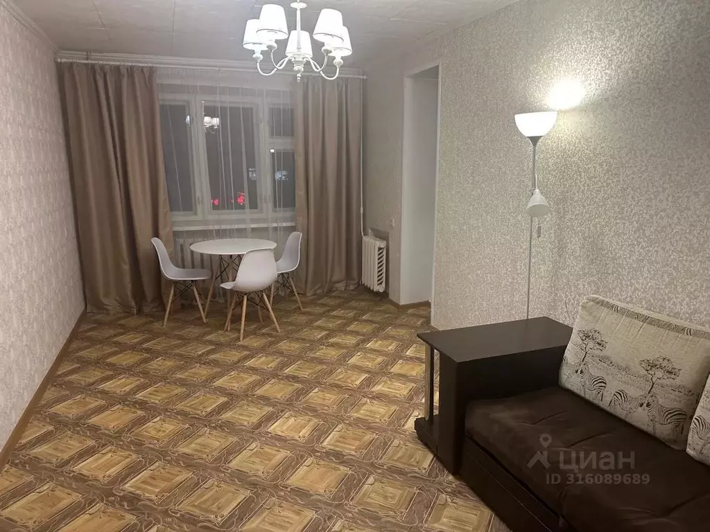 2-к кв. Марий Эл, Йошкар-Ола Комсомольская ул., 96 (52.0 м) - Фото 0