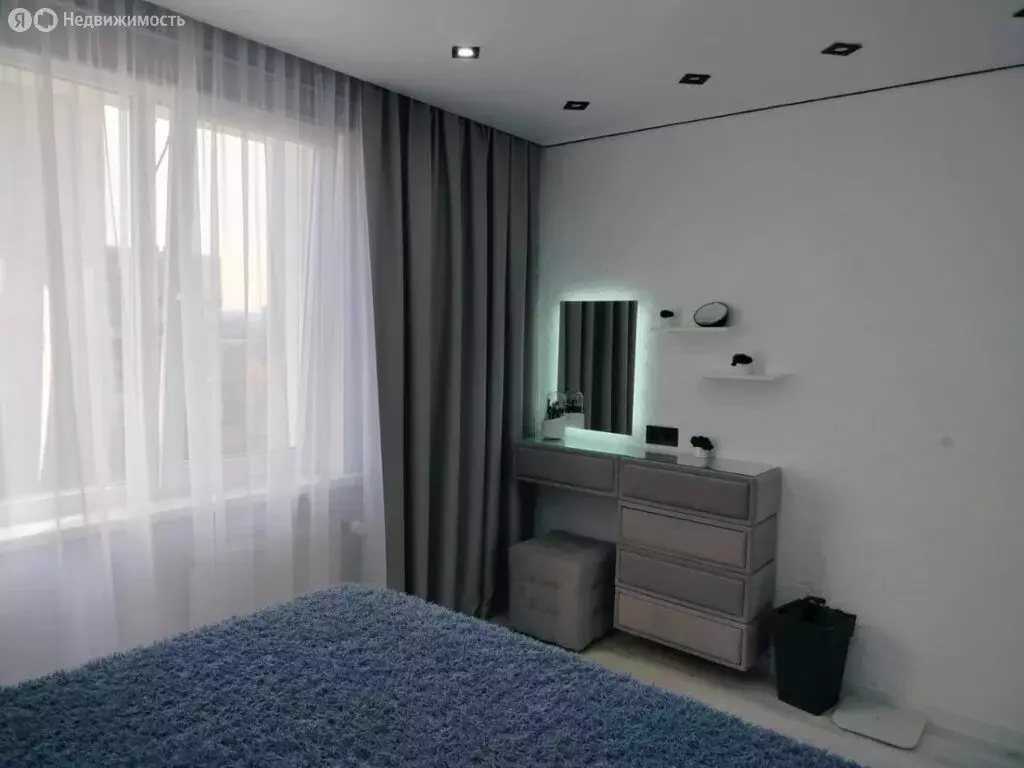 3-комнатная квартира: Комсомольск-на-Амуре, Интернациональный ... - Фото 1