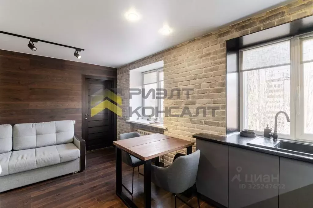 3-к кв. Омская область, Омск ул. 22-я Линия, 77 (52.0 м) - Фото 2