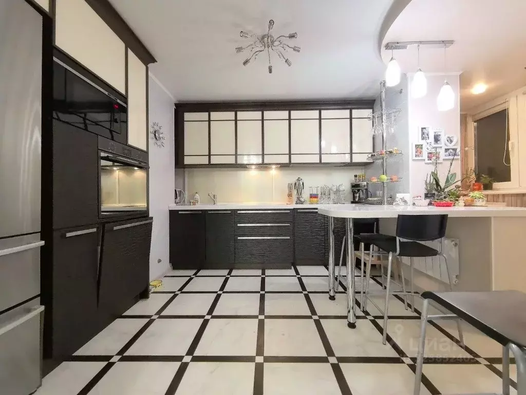 3-к кв. Московская область, Красногорск городской округ, Нахабино пгт ... - Фото 1