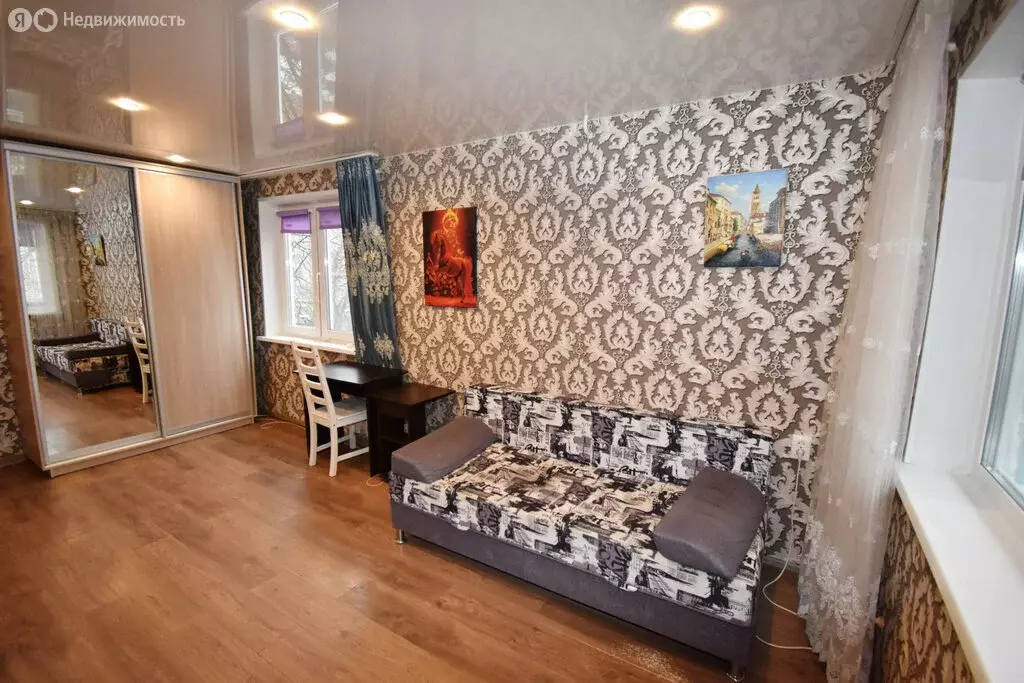 2-комнатная квартира: Нижний Новгород, улица Адмирала Васюнина, 4/1 ... - Фото 2