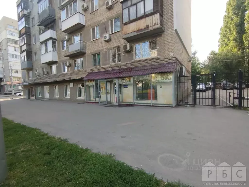 Помещение свободного назначения в Саратовская область, Саратов ул. ... - Фото 1