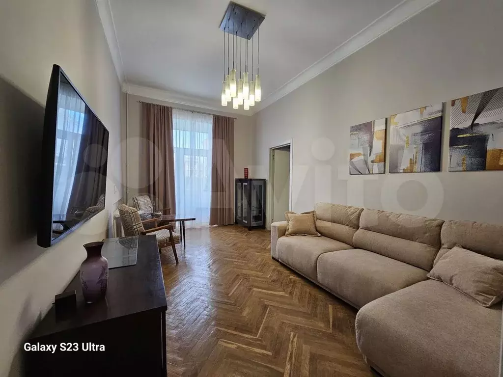 3-к. квартира, 85м, 3/3эт. - Фото 0