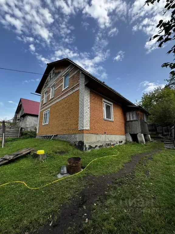 Дом в Алтай, Горно-Алтайск ул. Турочакская, 9 (98 м) - Фото 1