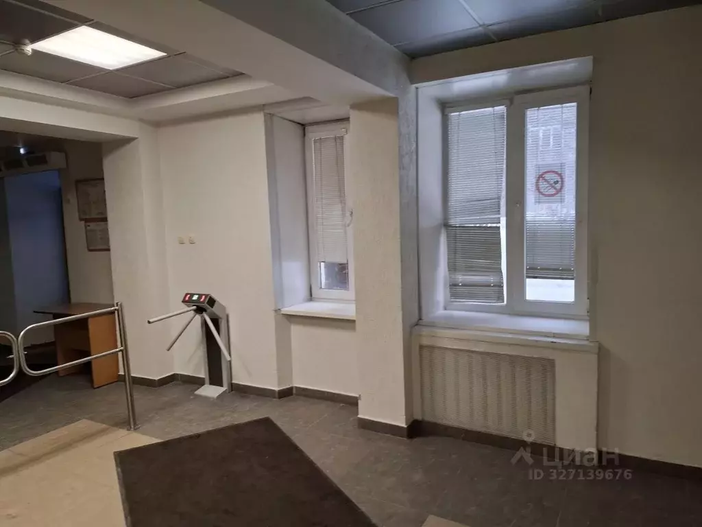 Офис в Новосибирская область, Новосибирск Советская ул., 4А (12 м) - Фото 1