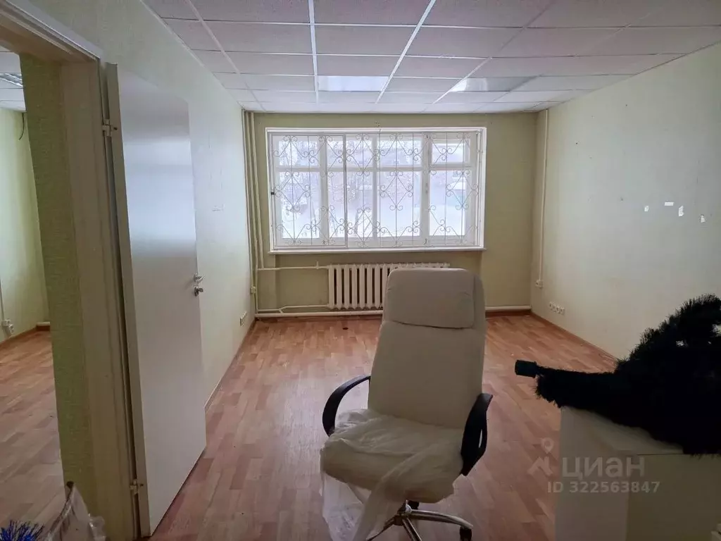 Помещение свободного назначения в Пермский край, Усолье Усольский ... - Фото 1