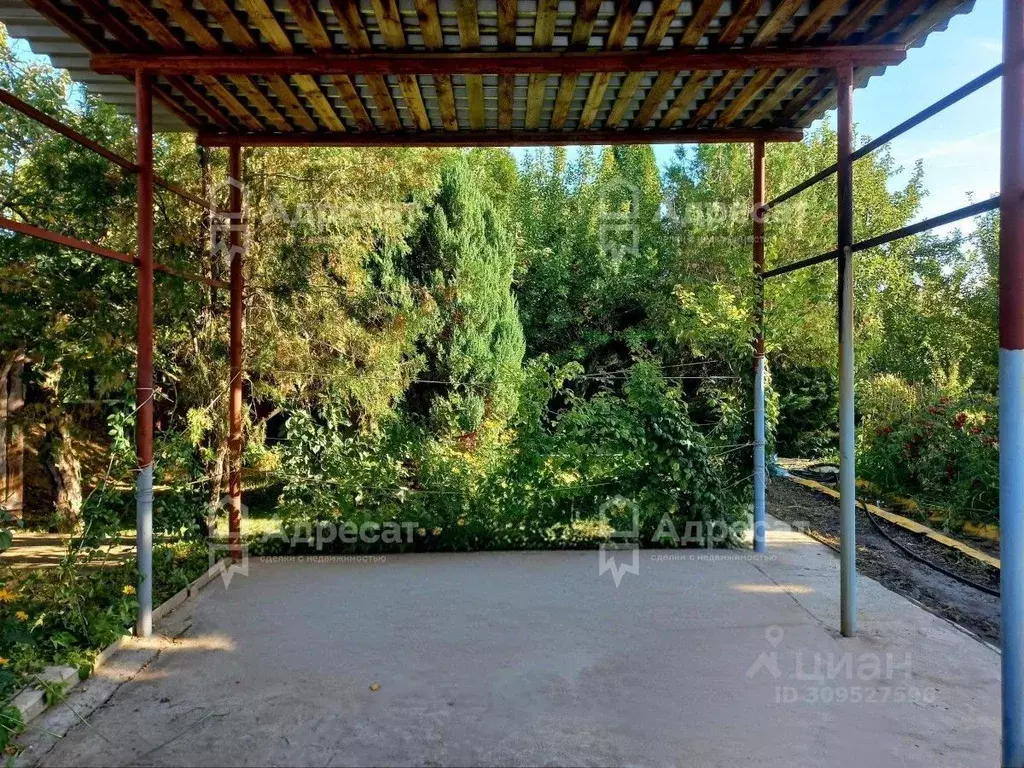 Дом в Волгоградская область, Дубовский район, Пичужинское с/пос, ... - Фото 1