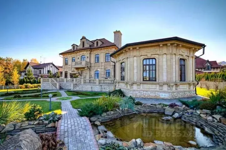 Коттедж в Московская область, Одинцовский городской округ, д. ... - Фото 1