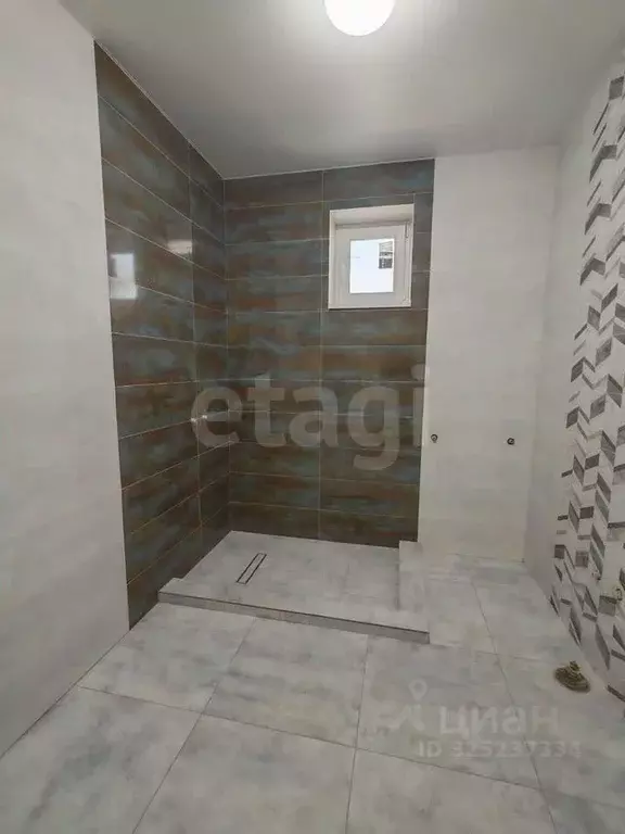 Дом в Ростовская область, Семикаракорск Социалистическая ул. (96 м) - Фото 1