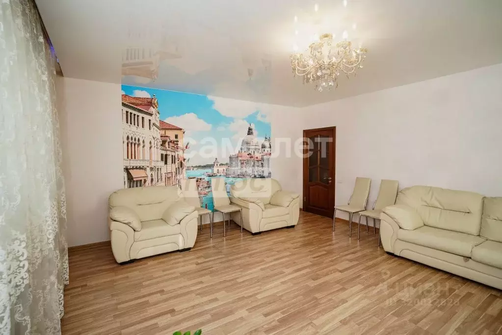 3-к кв. Омская область, Омск ул. Перелета, 18 (101.5 м) - Фото 2