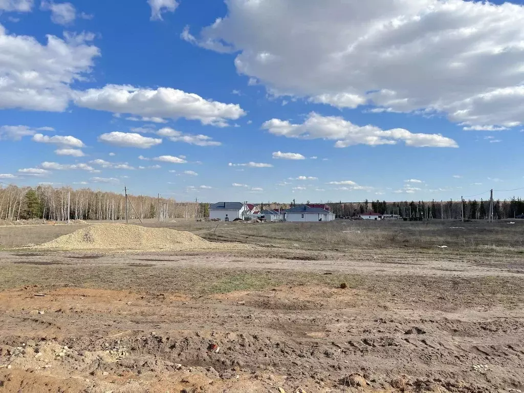 Участок в Татарстан, Высокогорский район, Семиозерское с/пос, ... - Фото 0