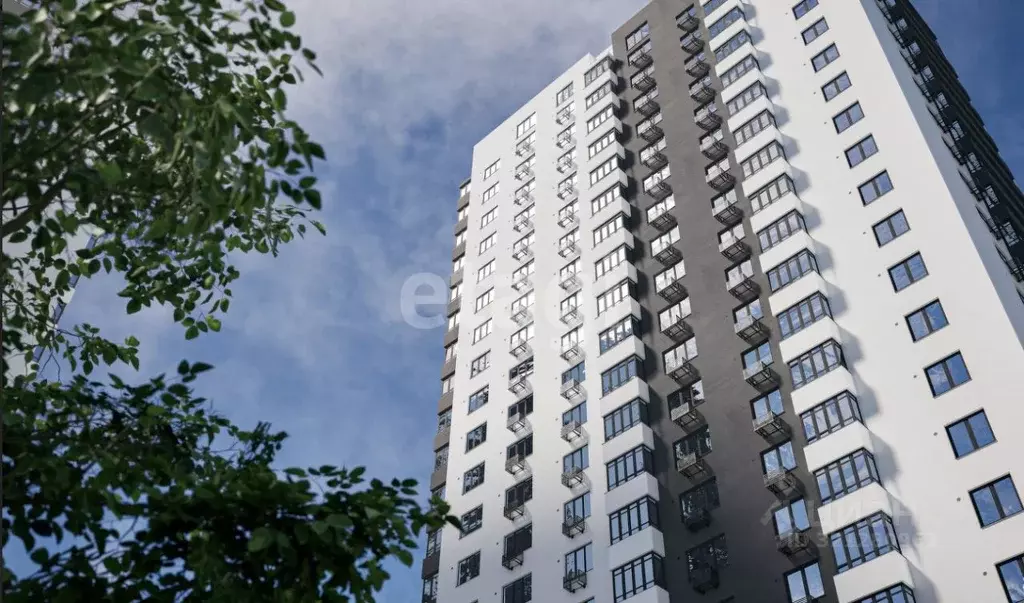 2-к кв. Тюменская область, Тюмень ул. Республики, 204к20 (51.0 м) - Фото 0