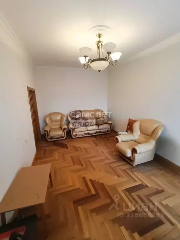 3-к кв. Кабардино-Балкария, Нальчик просп. Ленина, 52 (74.8 м) - Фото 1