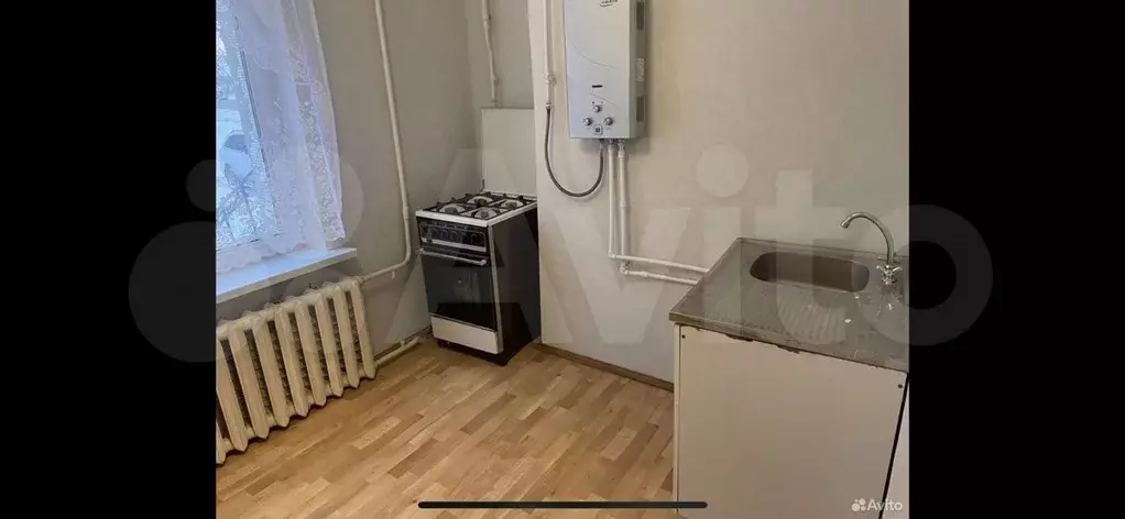 2-к. квартира, 40 м, 1/3 эт. - Фото 1