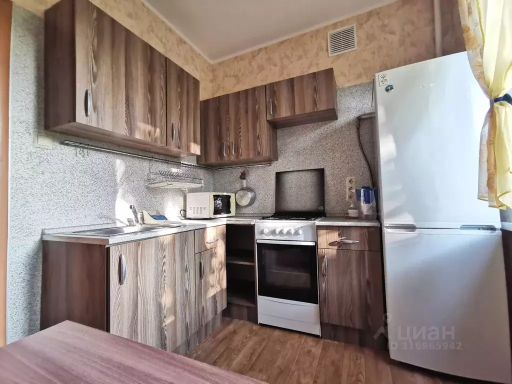 2-к кв. Москва ул. Герасима Курина, 8К4 (49.0 м) - Фото 0