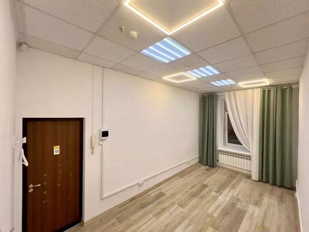 Офис в Москва Новослободская ул., 18 (17 м) - Фото 2