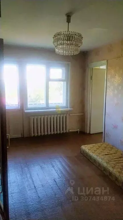 3-к кв. Омская область, Омск ул. Калинина, 6 (50.0 м) - Фото 1