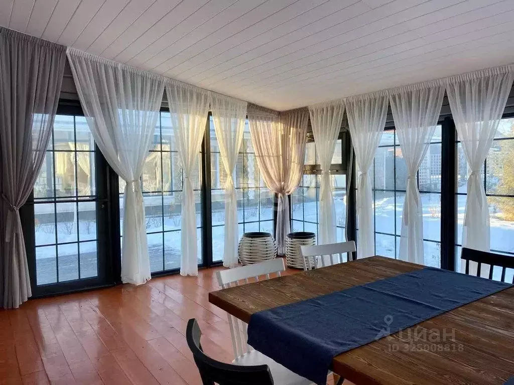 Дом в Красноярский край, Абанский муниципальный округ, пос. Восток ул. ... - Фото 1