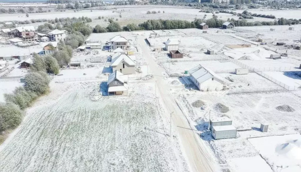 Участок в Ленинградская область, Тосненский район, Федоровское ... - Фото 1