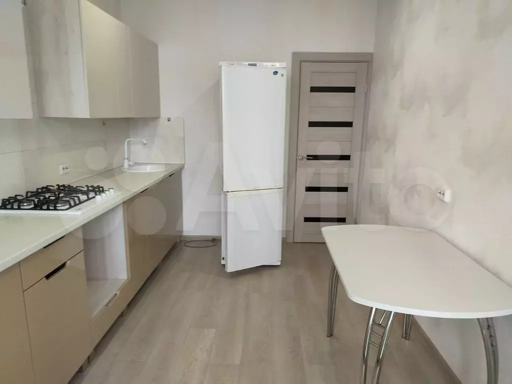1-к. квартира, 38 м, 6/9 эт. - Фото 0