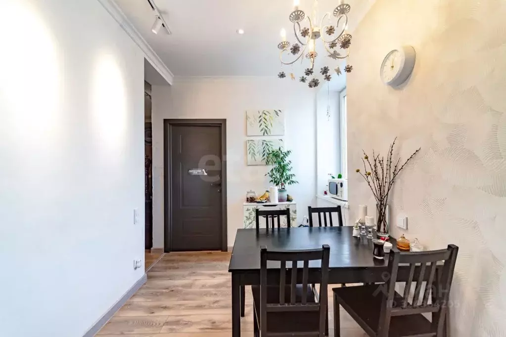 3-к кв. Санкт-Петербург, Санкт-Петербург, Сестрорецк ул. Володарского, ... - Фото 0